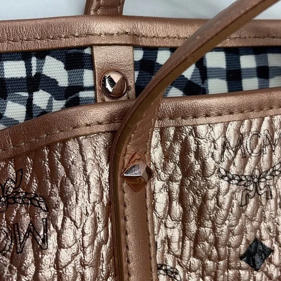 MCM Reversible Large Metallic Visetos Canvas Shopper Tote - Picture 7 of 15